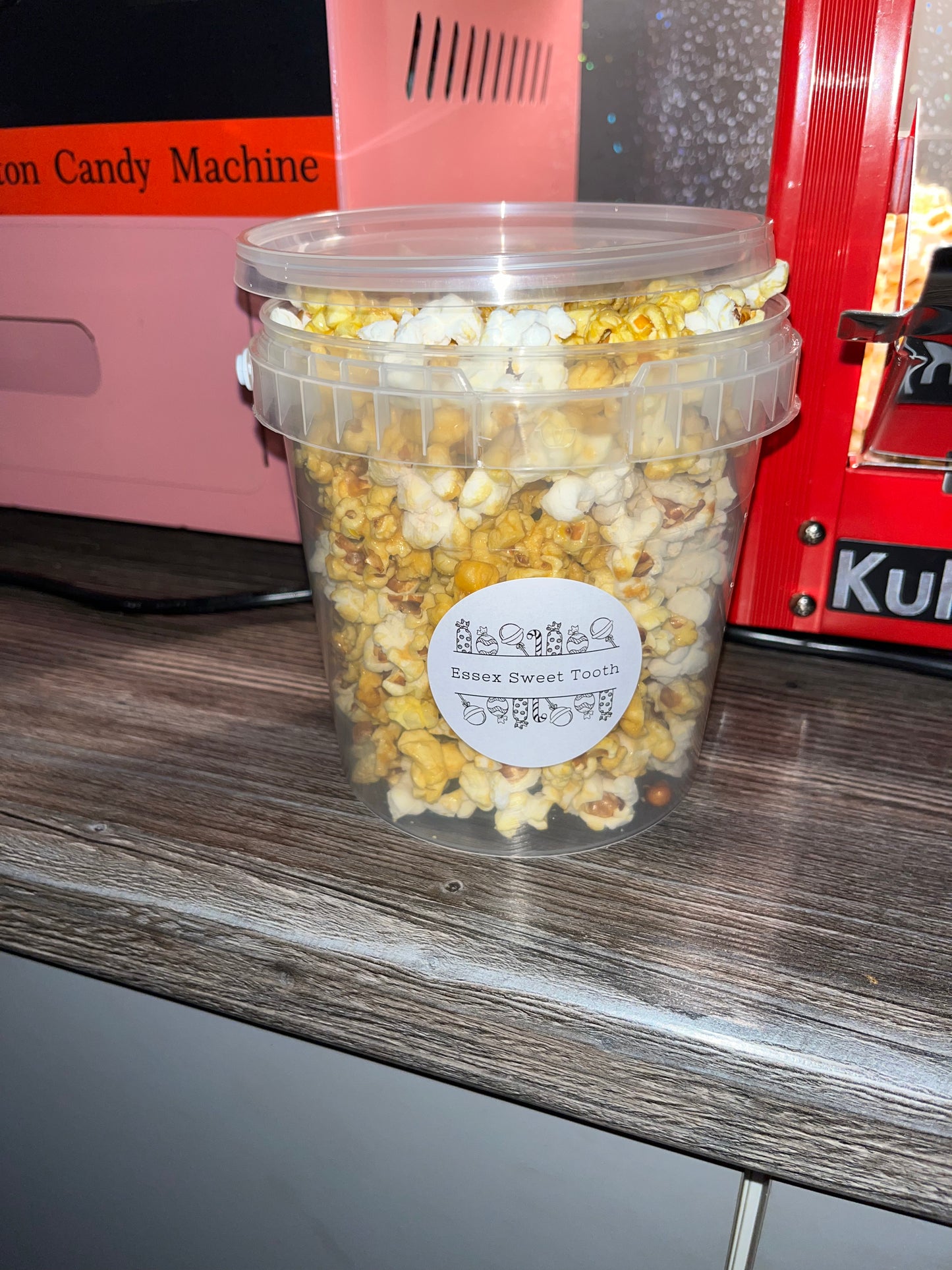 1L Bucket Of Fresh Made Popcorn